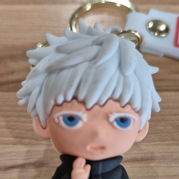 Anime Character Satoru Gojo Keychain - Picture 2 of 6